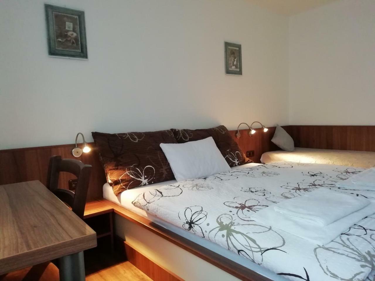 Motorest U Kola Prostějov Exterior foto